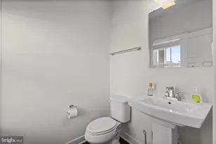 105 Cabbage White Dr, Lake Frederick, VA 22630 - Photo 23