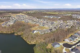 123 Cowbird St, Lake Frederick, VA 22630 - Photo 65