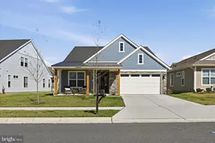 123 Cowbird St, Lake Frederick, VA 22630 - Photo 3