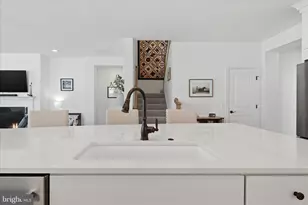 123 Cowbird St, Lake Frederick, VA 22630 - Photo 27