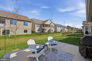 123 Cowbird St, Lake Frederick, VA 22630 - Photo 49