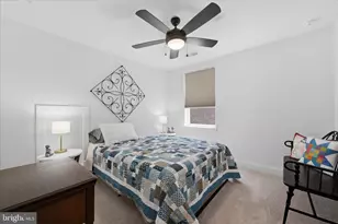 123 Cowbird St, Lake Frederick, VA 22630 - Photo 37