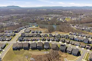 123 Cowbird St, Lake Frederick, VA 22630 - Photo 65