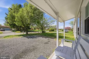 2015 Senseny Rd, Winchester, VA 22602 - Photo 3