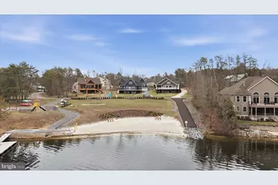 504 Sleigh Drive, Cross Junction, VA 22625 - Photo 7