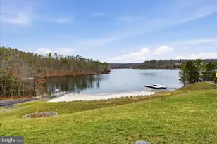 504 Sleigh Dr, Cross Junction, VA 22625 - Photo 65