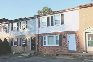 611 Carroll Dr, Stephens City, VA 22655 - Photo 1