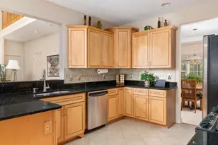 228 Sunset Cir, Cross Junction, VA 22625 - Photo 15