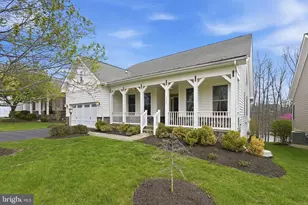 311 Grebe Dr, Lake Frederick, VA 22630 - Photo 3