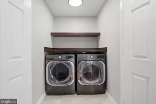 107 Paris Ct, Stephens City, VA 22655 - Photo 35