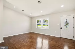 306 Tanager Dr, Stephens City, VA 22655 - Photo 5