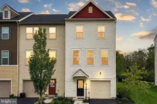 124 Splendor Gdn Wy, Stephenson, VA 22656 - Photo 1