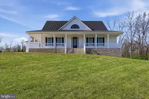 325 Dehaven Dr, Clear Brook, VA 22624 - Photo 5