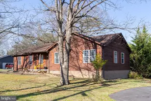 106 Greenwood Ct, Cross Junction, VA 22625 - Photo 3