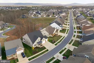 121 Milkweed, Lake Frederick, VA 22630 - Photo 41