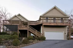 634 Lakeview Dr, Cross Junction, VA 22625 - Photo 1