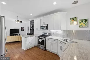 634 Lakeview Dr, Cross Junction, VA 22625 - Photo 19