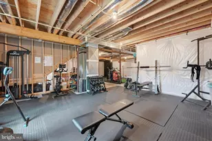 114 Masters Dr, Cross Junction, VA 22625 - Photo 41