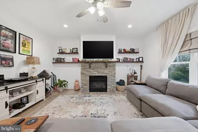 114 Masters Drive, Cross Junction, VA 22625 - Photo 9