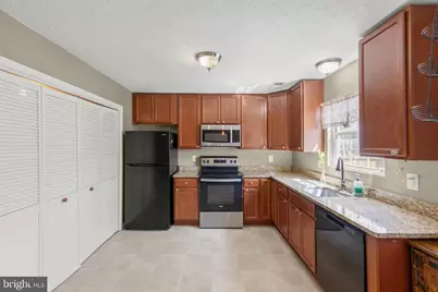 301 Buckingham Drive, Stephens City, VA 22655 - Photo 7