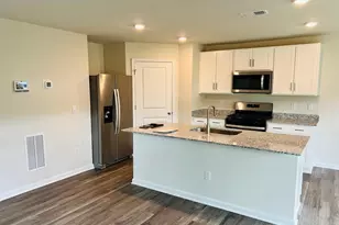 5197 Crooked Ln, Stephens City, VA 22655 - Photo 3