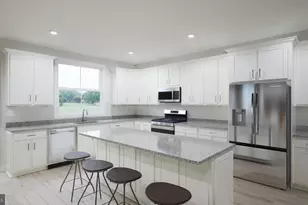 117 Batik Wy, Stephenson, VA 22656 - Photo 3