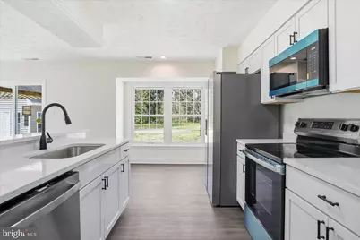 239 Nightingale Avenue, Stephens City, VA 22655 - Photo 7