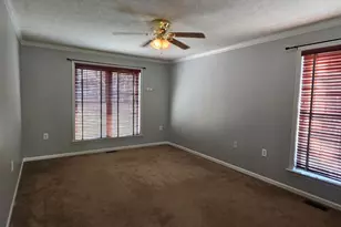 208 Senseny Glen Dr, Winchester, VA 22602 - Photo 9