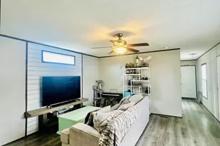 411 Eckard Cir, Winchester, VA 22602 - Photo 5