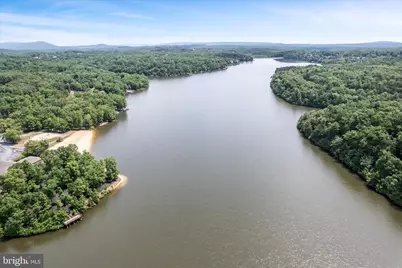 400 Lakeview Drive, Cross Junction, VA 22625 - Photo 87