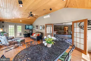 1460 Pitcock Ln, Winchester, VA 22602 - Photo 9