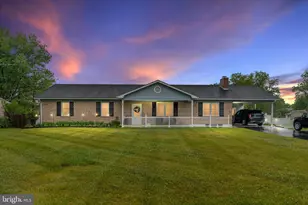 106 Essex Cir, Stephens City, VA 22655 - Photo 1