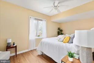 203 Northwood Cir, Cross Junction, VA 22625 - Photo 23