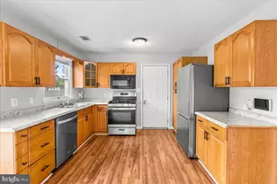 201 Nightingale Ave, Stephens City, VA 22655 - Photo 7