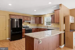 407 Dogwood Dr, Cross Junction, VA 22625 - Photo 15