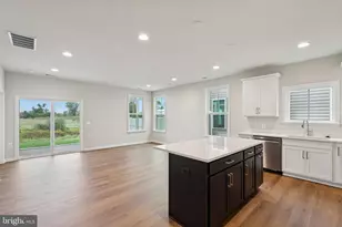 104 Zinnia Ln, Winchester, VA 22603 - Photo 7