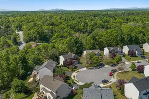 326 Morlyn Dr, Stephenson, VA 22656 - Photo 3