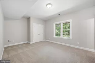 1201 Lakeview Dr, Cross Junction, VA 22625 - Photo 41