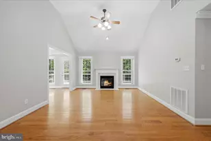 1201 Lakeview Dr, Cross Junction, VA 22625 - Photo 15