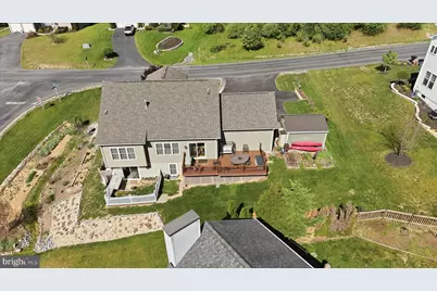 700 Masters Drive, Cross Junction, VA 22625 - Photo 5
