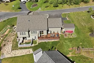 700 Masters Dr, Cross Junction, VA 22625 - Photo 5