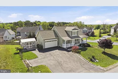 700 Masters Drive, Cross Junction, VA 22625 - Photo 3
