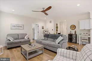 306 Dogwood Dr, Cross Junction, VA 22625 - Photo 7