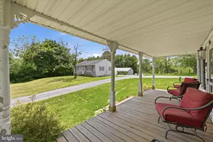 116 Country Ln, Clear Brook, VA 22624 - Photo 9