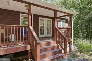 323 S Timber Ridge Rd, Cross Junction, VA 22625 - Photo 7