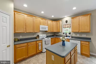 107 Sunset Circle, Cross Junction, VA 22625 - Photo 15