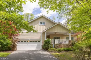 107 Sunset Cir, Cross Junction, VA 22625 - Photo 1