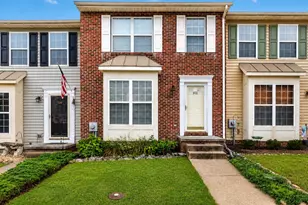 112 Chatham Square, Winchester, VA 22601 - Photo 1