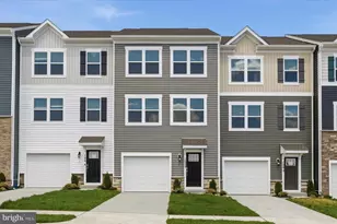 122 Bowers St, Stephens City, VA 22655 - Photo 1