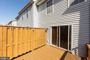 304 Chatham Square, Winchester, VA 22601 - Photo 23